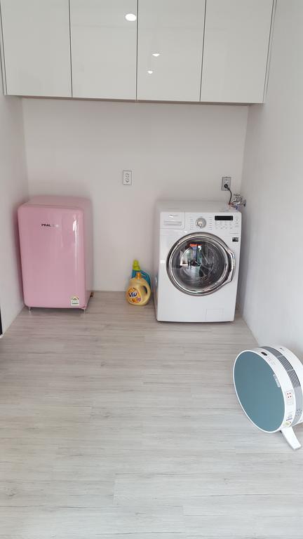 Amazon Guesthouse Сеул Екстер'єр фото